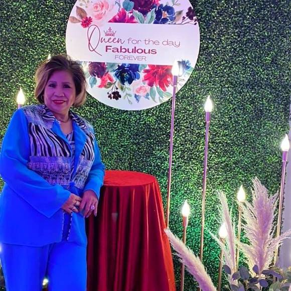 Meet your Posher, Fely - Picture 1 of 1